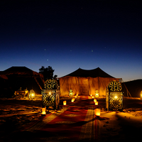 Noche en campamento en el Desierto Blanco